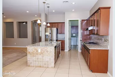 381 E Bellerive Place, Chandler, AZ 85249 - Photo 4