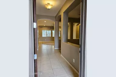 381 E Bellerive Place, Chandler, AZ 85249 - Photo 4