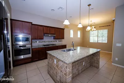 381 E Bellerive Place, Chandler, AZ 85249 - Photo 6