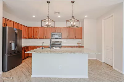 15269 W Pierce Street, Goodyear, AZ 85338 - Photo 10