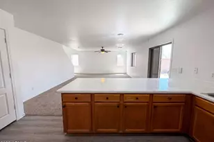 25779 W Satellite Ln, Buckeye, AZ 85326 - Photo 10