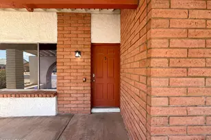 4260 E Vineyard Rd, Phoenix, AZ 85042 - Photo 22
