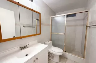 4260 E Vineyard Rd, Phoenix, AZ 85042 - Photo 18