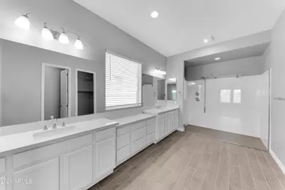 10716 E Thatcher Avenue, Mesa, AZ 85212 - Photo 18