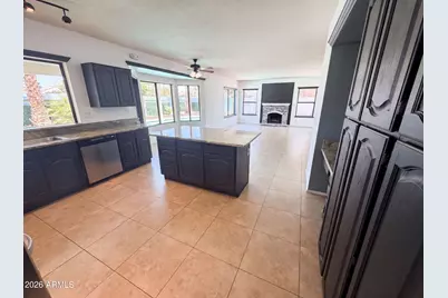 3810 N Wintergreen Way, Avondale, AZ 85392 - Photo 2