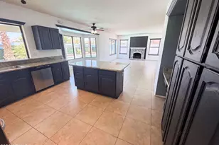 3810 N Wintergreen Way, Avondale, AZ 85392 - Photo 2