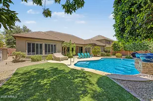 2387 E Glacier Pl, Chandler, AZ 85249 - Photo 14