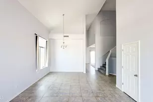 7320 S 15th Dr, Phoenix, AZ 85041 - Photo 6