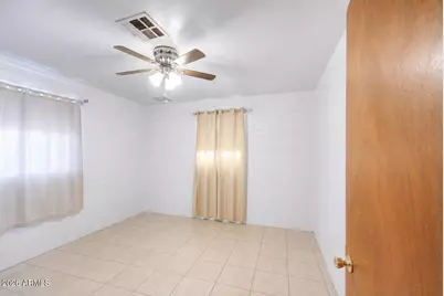 5510 S 13th Way, Phoenix, AZ 85040 - Photo 2