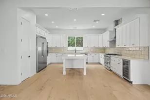 3808 E Piccadilly Rd, Phoenix, AZ 85018 - Photo 12