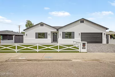 3808 E Piccadilly Road, Phoenix, AZ 85018 - Photo 1