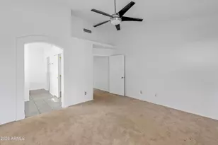 1921 E Aire Libre Ave, Phoenix, AZ 85022 - Photo 10