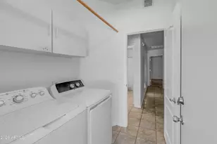 1921 E Aire Libre Ave, Phoenix, AZ 85022 - Photo 16