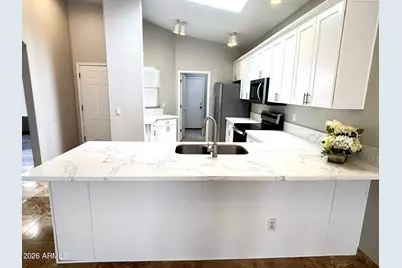 62 S Valencia Place, Chandler, AZ 85226 - Photo 10