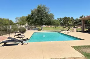 62 S Valencia Pl, Chandler, AZ 85226 - Photo 22