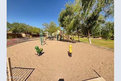62 S Valencia Place, Chandler, AZ 85226 - Photo 24