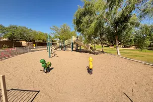 62 S Valencia Pl, Chandler, AZ 85226 - Photo 24