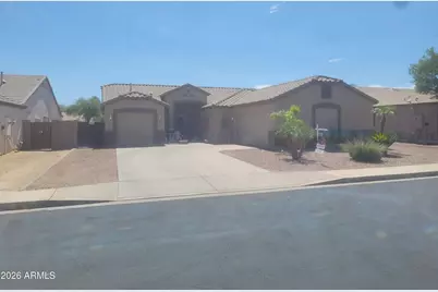 15652 N 164th Lane, Surprise, AZ 85388 - Photo 2