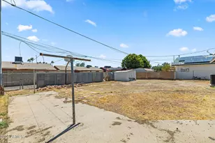 211 W Brinker Dr, Avondale, AZ 85323 - Photo 26