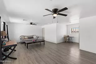 211 W Brinker Dr, Avondale, AZ 85323 - Photo 8