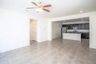 261 N Sandal, Mesa, AZ 85205 - Photo 4