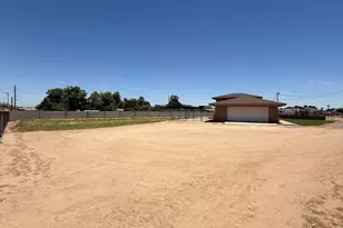 8020 S 12th St, Phoenix, AZ 85042 - Photo 44