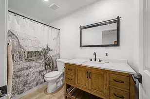 8020 S 12th St, Phoenix, AZ 85042 - Photo 16