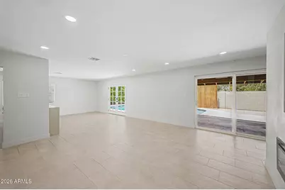 8202 E Sells Drive, Scottsdale, AZ 85251 - Photo 10