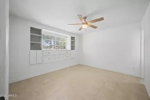 8202 E Sells Dr, Scottsdale, AZ 85251 - Photo 16