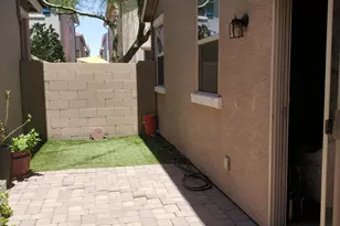 2644 N 73rd Glen, Phoenix, AZ 85035 - Photo 4