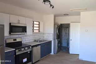 711 E 4th St, Casa Grande, AZ 85122 - Photo 2