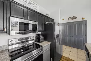 12571 W Monterey Way, Avondale, AZ 85392 - Photo 8