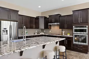 3325 E Coconino Dr, Gilbert, AZ 85298 - Photo 10