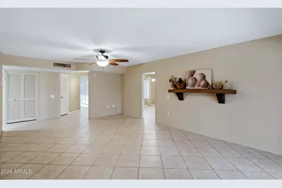 9616 W Indian Hills Drive, Sun City, AZ 85351 - Photo 10