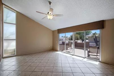 9616 W Indian Hills Drive, Sun City, AZ 85351 - Photo 4