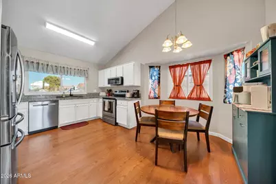 19419 N 8th Avenue, Phoenix, AZ 85027 - Photo 18