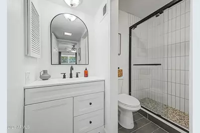2810 E Glenrosa Avenue #19, Phoenix, AZ 85016 - Photo 14