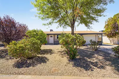 2141 W Laurel Lane, Phoenix, AZ 85029 - Photo 24