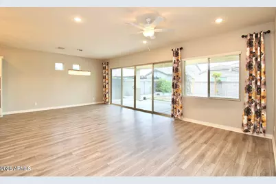 15078 W Roosevelt Street, Goodyear, AZ 85338 - Photo 12