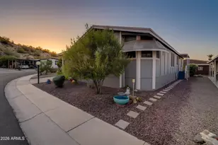 2233 E Behrend Dr, Phoenix, AZ 85024 - Photo 36