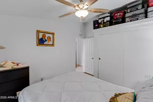 2233 E Behrend Dr, Phoenix, AZ 85024 - Photo 22