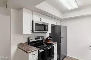 3119 W Cochise Dr, Phoenix, AZ 85051 - Photo 16