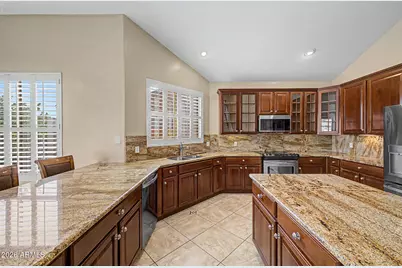 14247 W Jenan Drive, Surprise, AZ 85379 - Photo 22