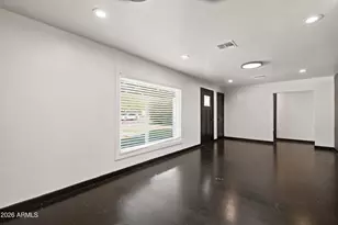 2521 N Evergreen St, Phoenix, AZ 85006 - Photo 6