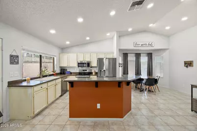 3055 N 64th Street, Mesa, AZ 85215 - Photo 12