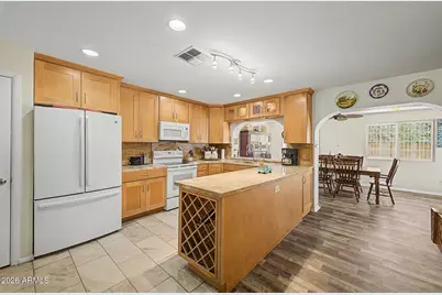 540 E Renee Drive, Phoenix, AZ 85024 - Photo 6