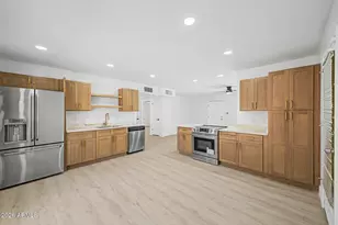 4141 W Las Palmaritas Dr, Phoenix, AZ 85051 - Photo 12