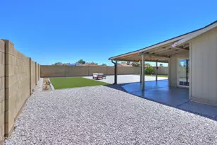 7953 W Sahuaro Dr, Peoria, AZ 85345 - Photo 28
