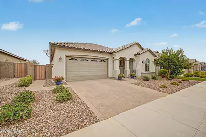 2844 W Roosevelt Drive, San Tan Valley, AZ 85144 - Photo 2