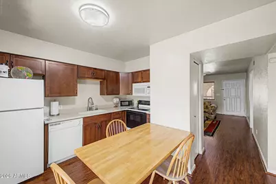 510 W University Drive #202, Tempe, AZ 85281 - Photo 8